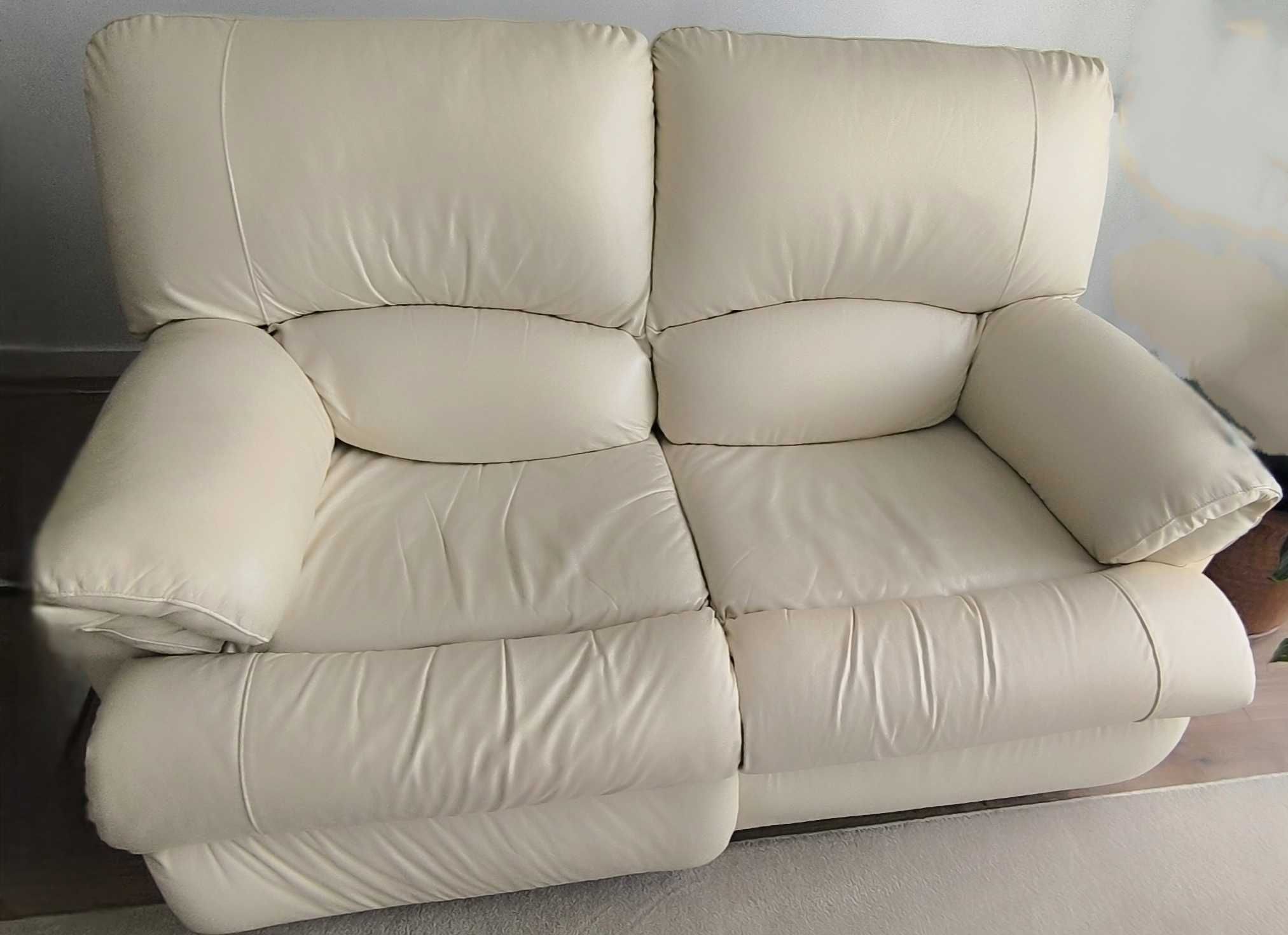 2 sofás de 2 lugares em pele genuína com relax