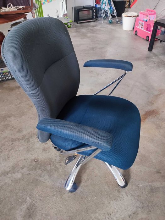 Cadeira de escritório  ergonómica