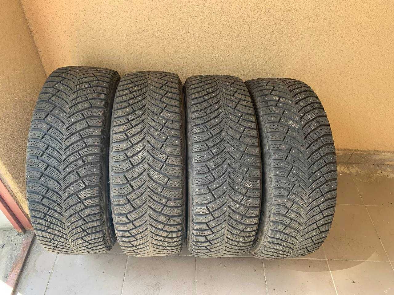 Michelin X-Ice North 4 235/55 R19