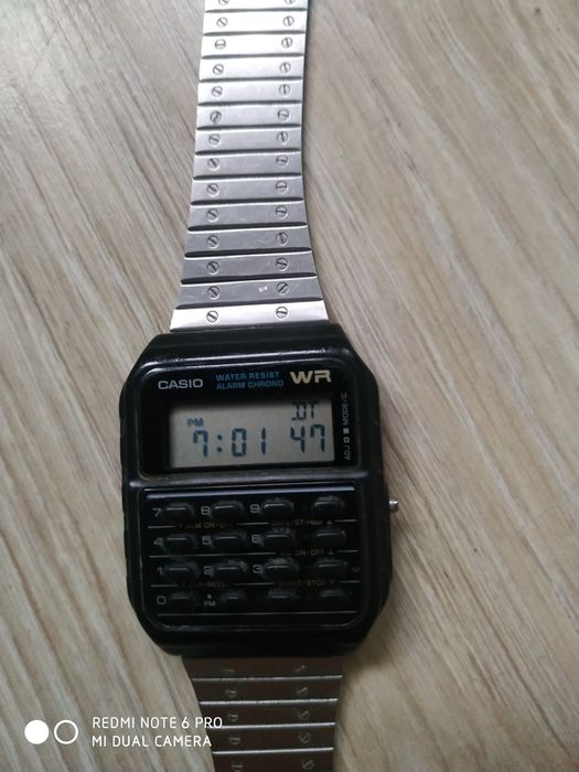 Zegarek Casio  z kalkulatorem CA-59W
