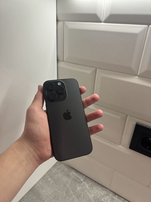 Iphone 16pro 1tb e-Sim neverlock Titanium Black