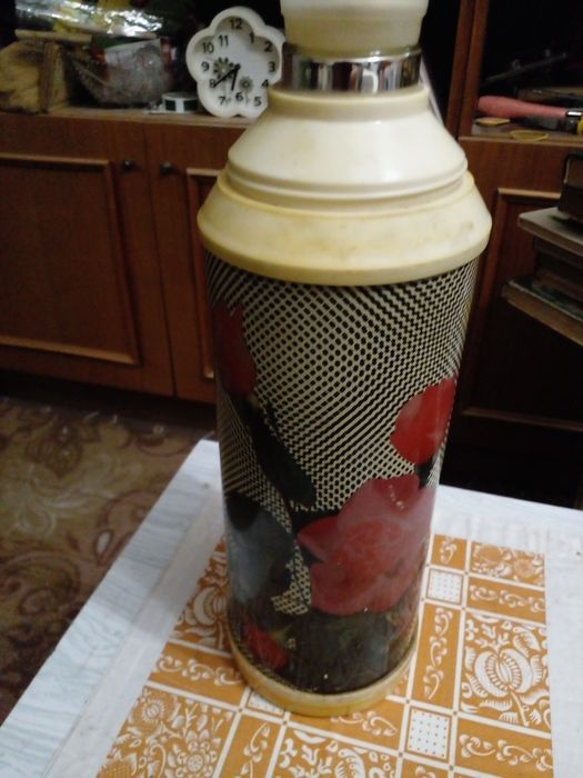 Советский литровый термос