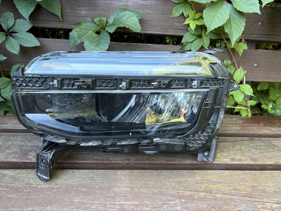 Фара jeep avenger