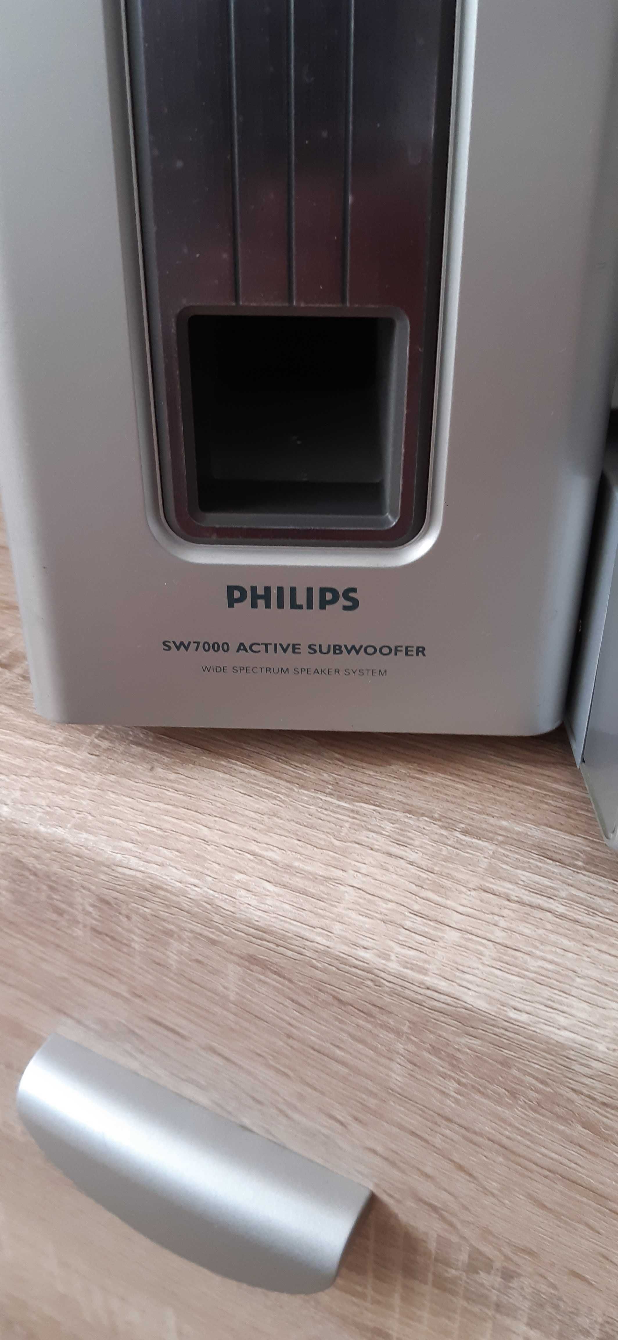 Kino domowe Philips LX7000SA z aktywnym subwooferem