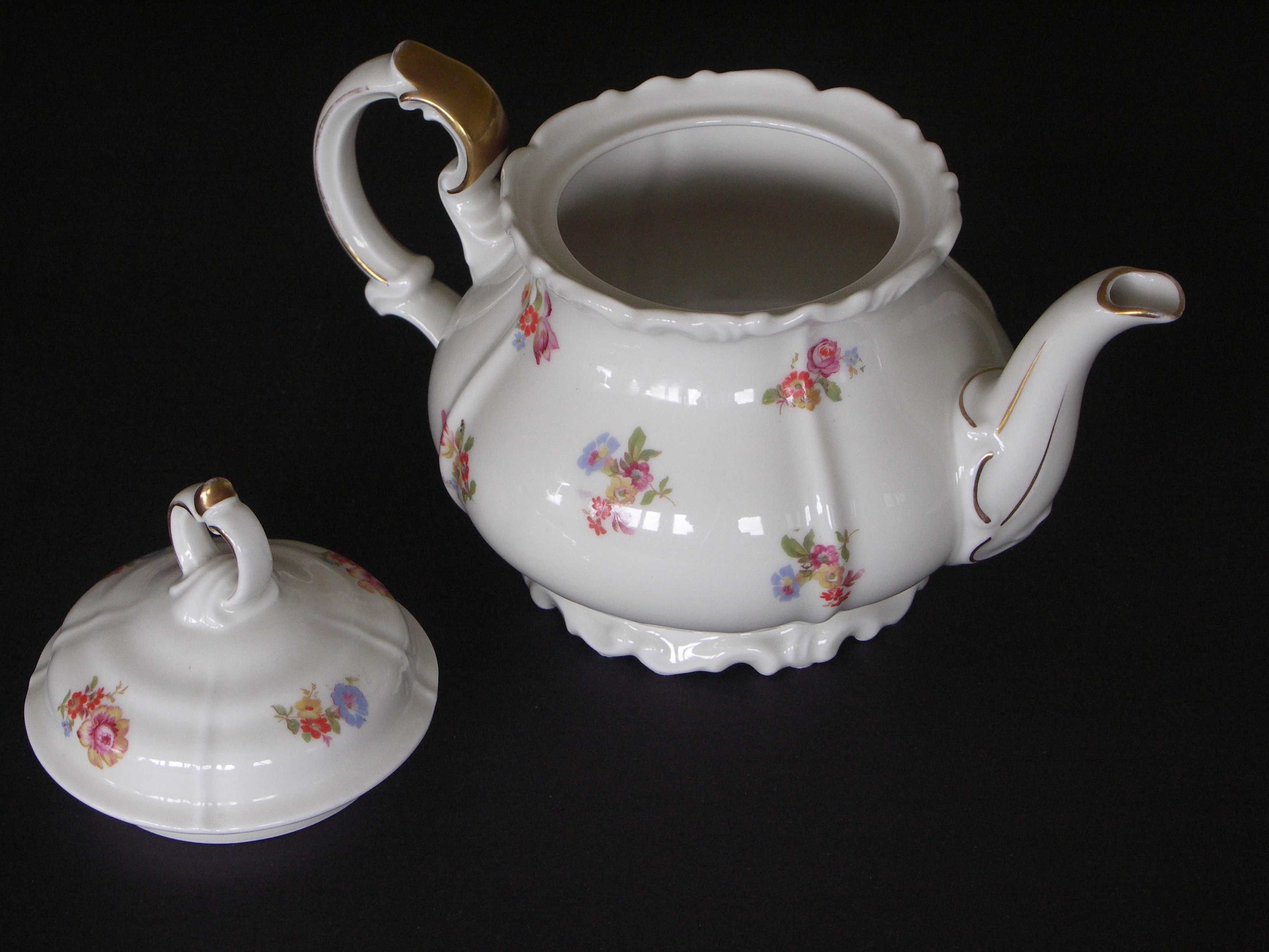 Porcelanowy imbryk do herbaty Edelstein Bavaria Maria Teresia