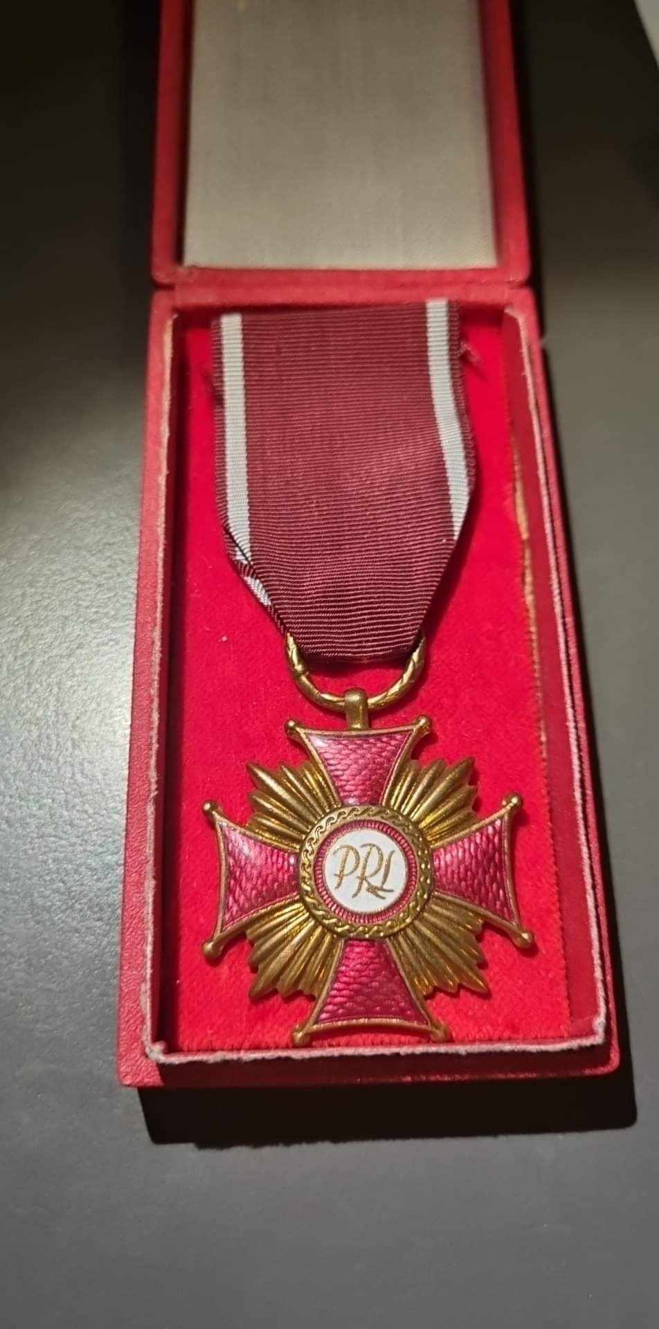 Krzyż zasługi odznaczenie medal PRL