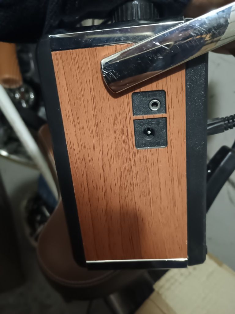 Ricatech radiomagnetofon FM , USB , SD retro