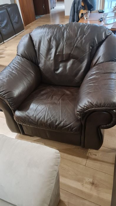 Skórzany komplet wypoczynkowy sofa plus 3 fotele