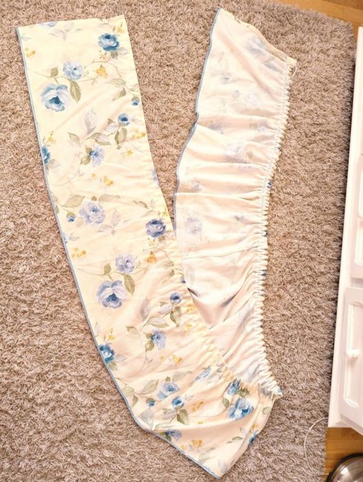 Komplet zasłon szytych na wzór angielski: 2 kotary+lambrekin