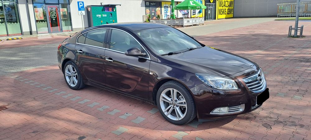 Opel Insignia 2.0 CDTI Hatchback 160 Km Kolor Mocca