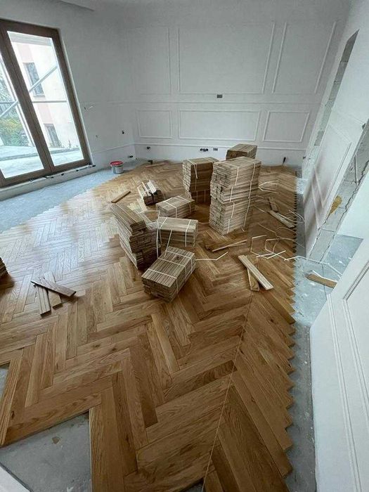 Deska podłogowa DĘBOWA,parkiet -warstwowa/lita, lakierowana,olejowana