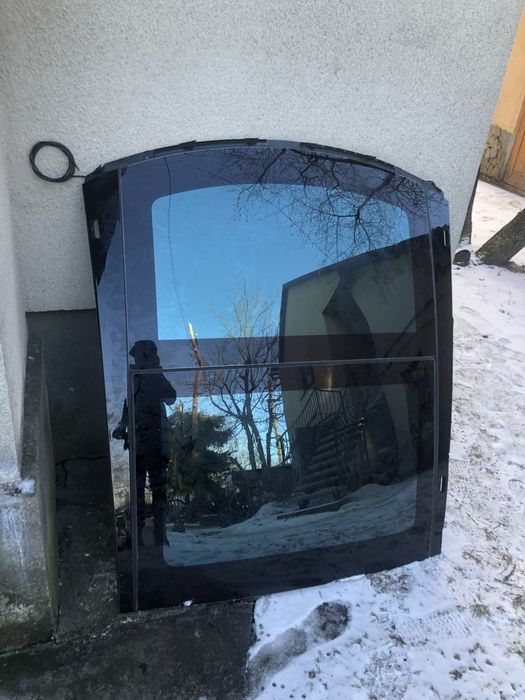Люк панорама Tesla model S