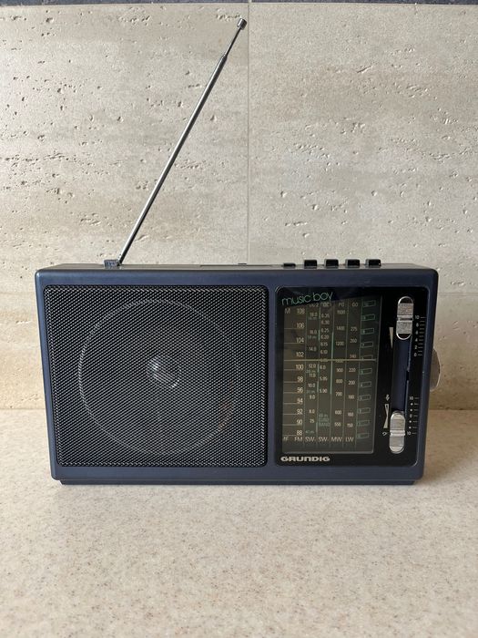 Radio przenośne odbiornik radiowy Grundig Music Boy