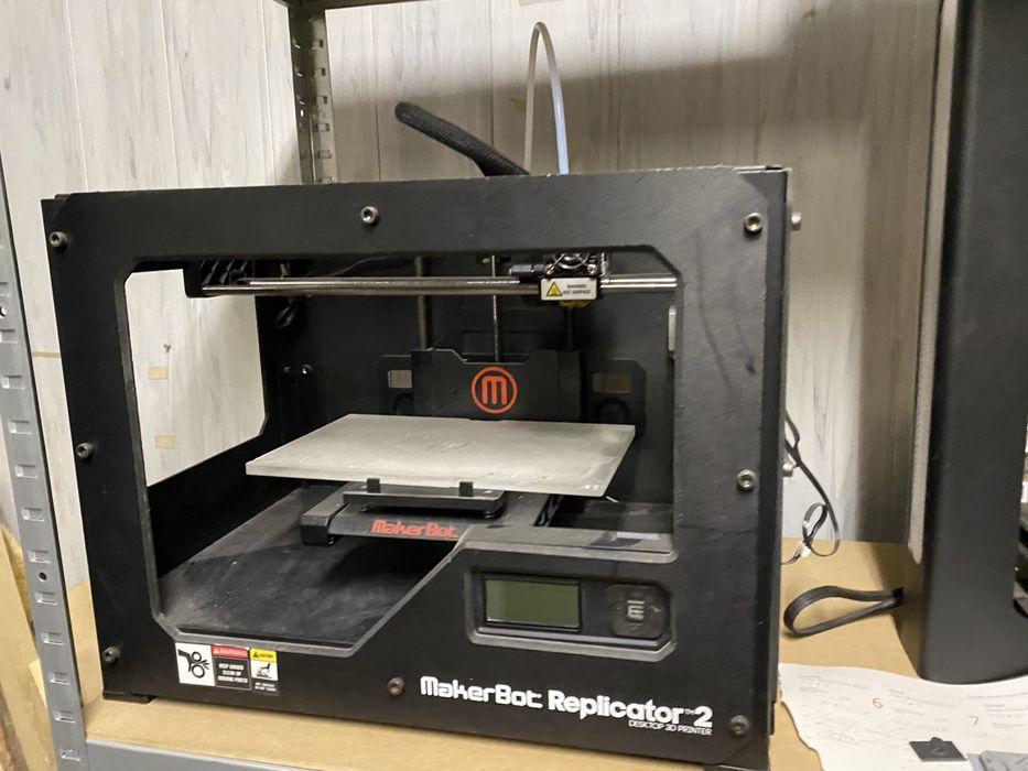 Makerbot replicator 2 kultowa drukarka 3D
