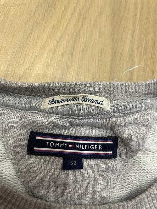 Свитшот Tommy Hilfiger реглан 152