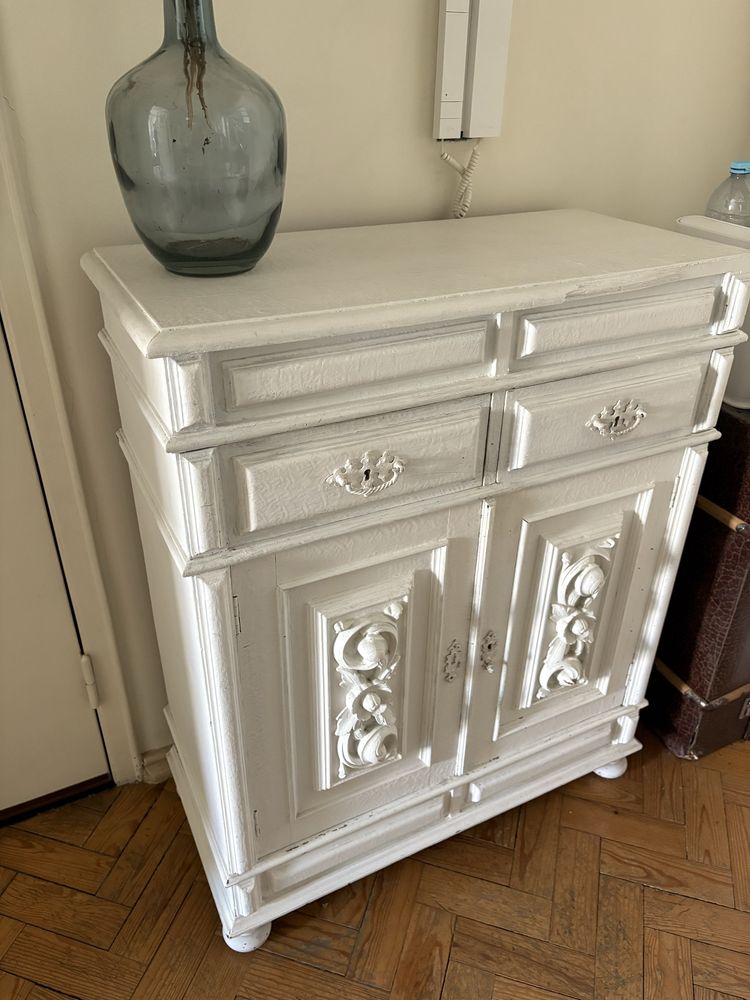 Comoda Vintage trabalhafa