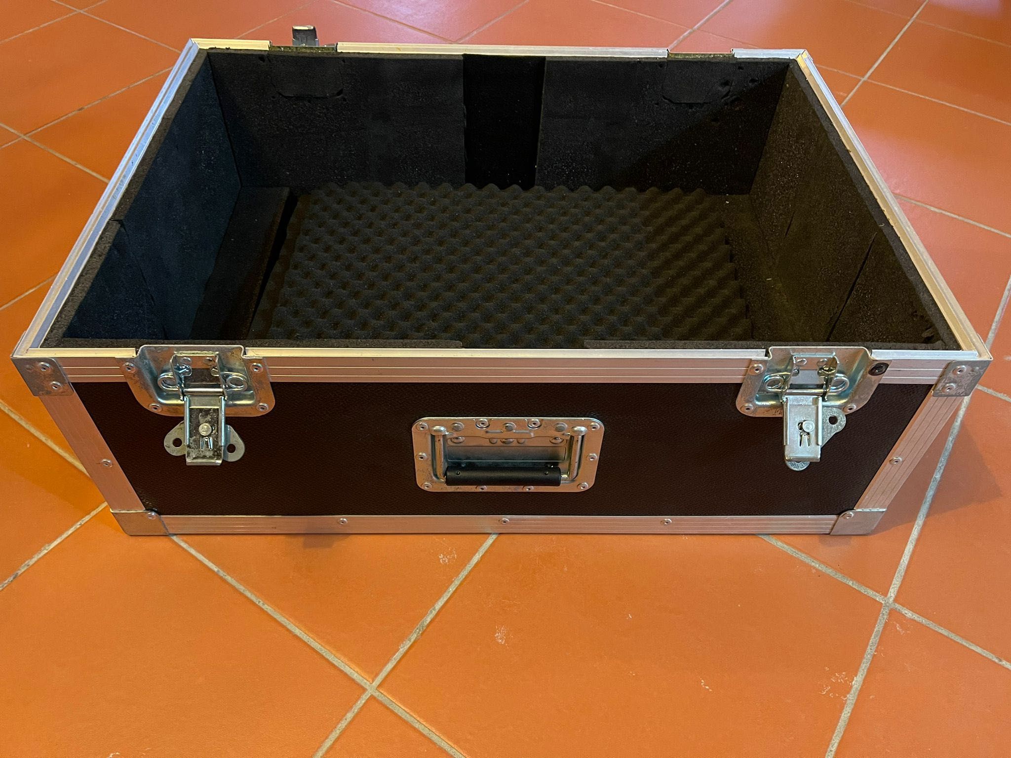 Flightcase / Caixa de transporte