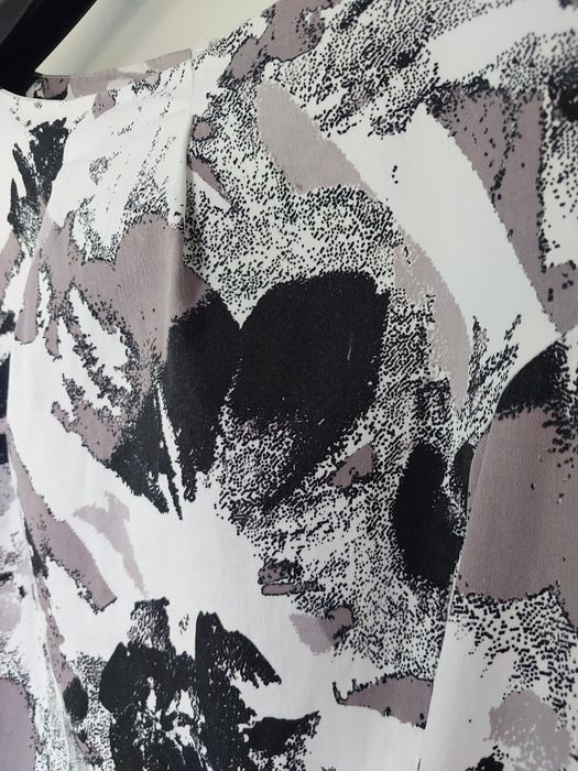 Sukienka F&F. Rozm. 42 (też 38/40), zobacz wymiary. Stan idealny.