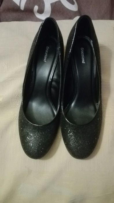 Buty 41 nowe na imprezę, czółenka 41