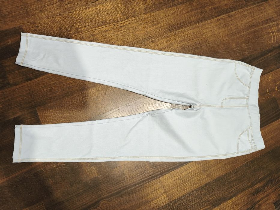 SPODNIE Jegginsy jasne 146-152