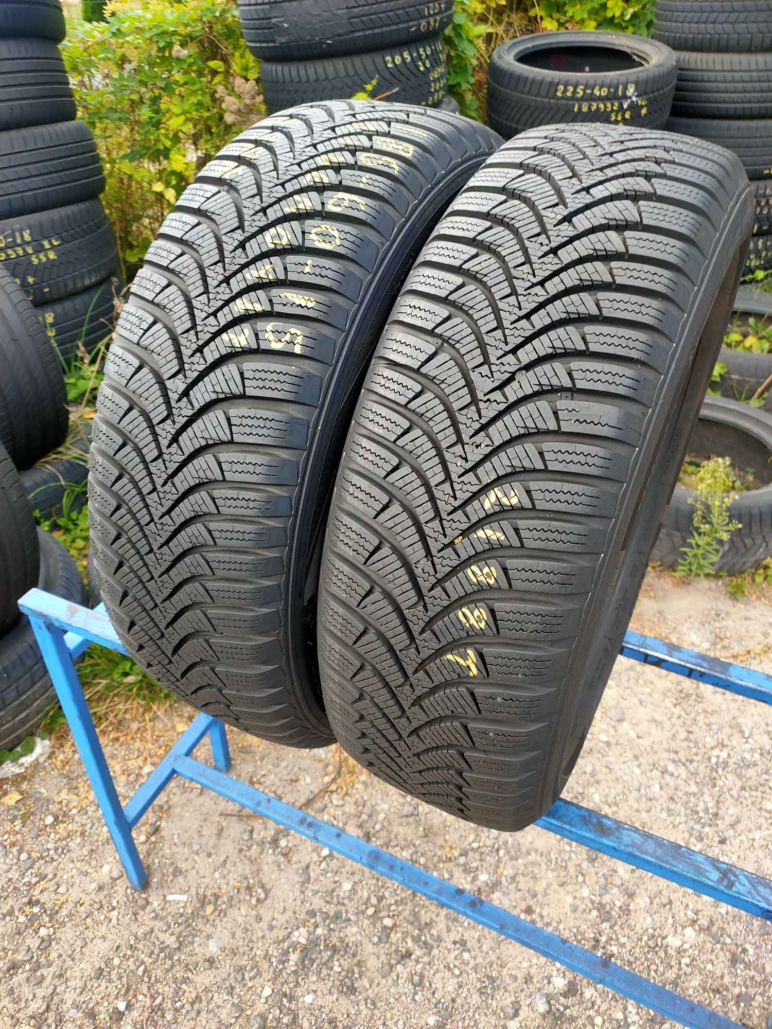 185/60r15 Hankook Winter i'cept RS2