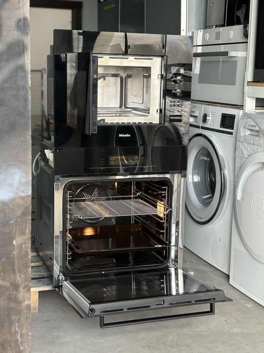 Комплект Miele M 8260-2 + H5681BP — духова шафа та мікрохвильова піч