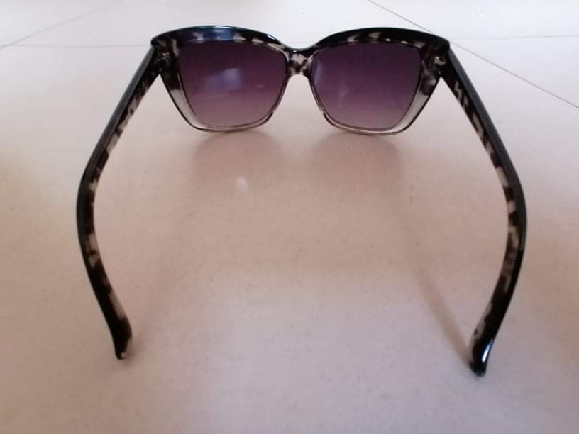 3 pares de Óculos de Sol para Mulher por 10 euros