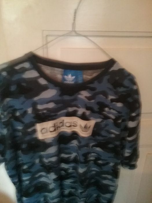 Vende se camisola Adidas