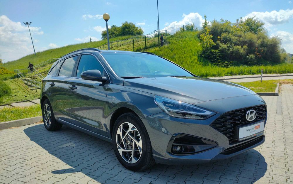 Samochód do wynajęcia, auto na wynajem, wypożyczalnia samochodów