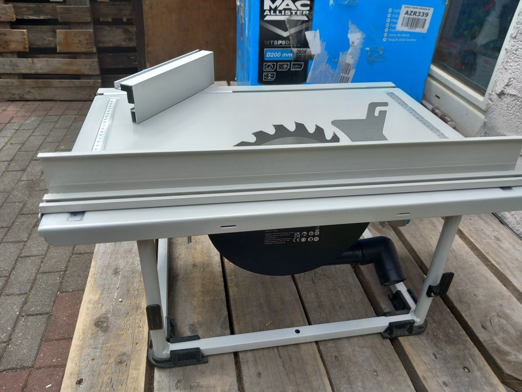 Pilarka stołowa do drewna MacAllister 800 W