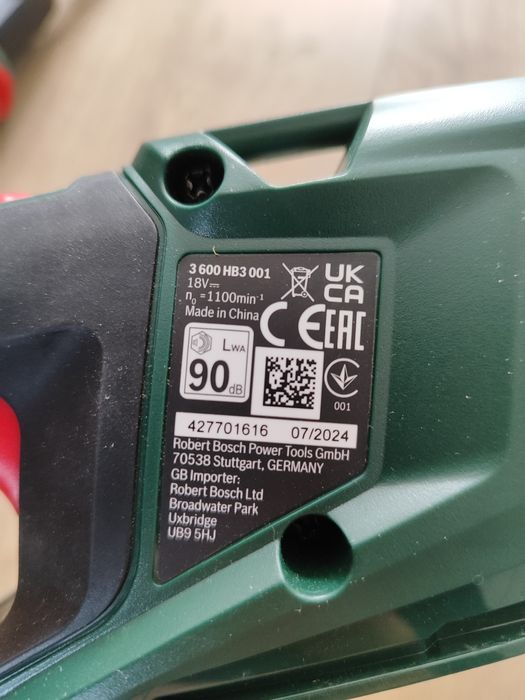 Bosch nożyce akumulatorowe 18v, bateria 2,5ah, ładowarka, rok 2024