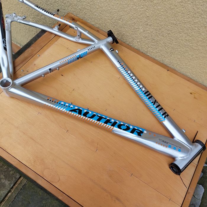 Rama rower Author Dexter 19" koła 26 lub 27,5 Tarcze lub V-Brake