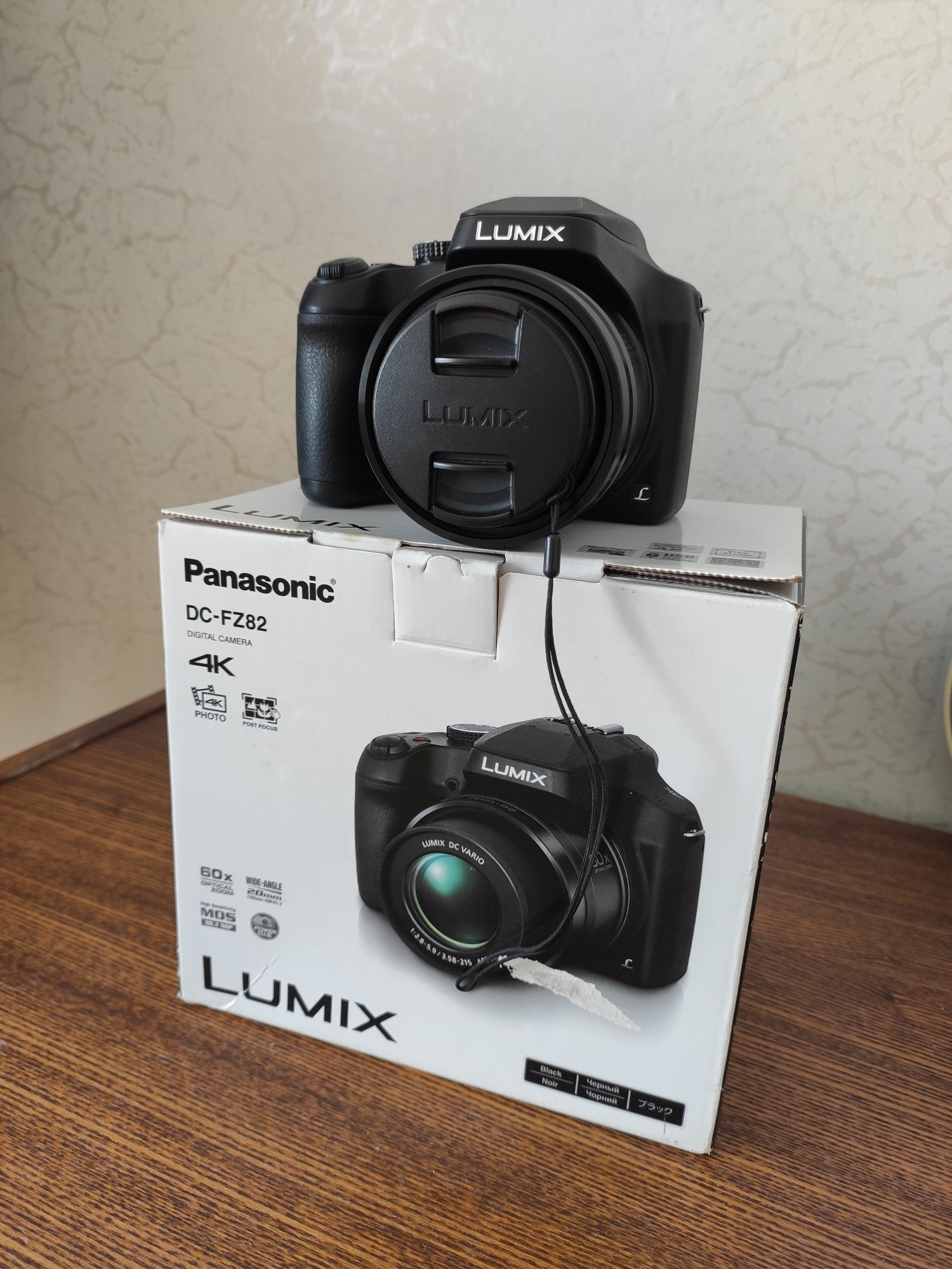 Фотоапарат Panasonic Lumix DC-FZ82  4К