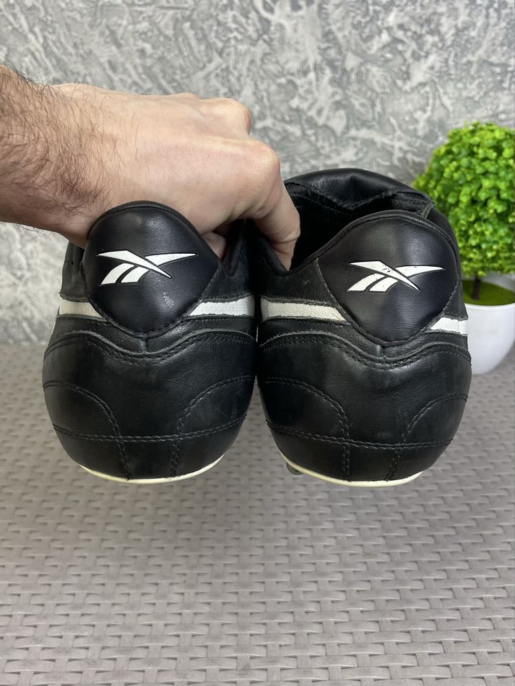 Reebok бутсы 53 размер винтажные кожаные футбольные черные