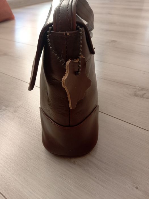 Torebka(listonoszka) skórzana