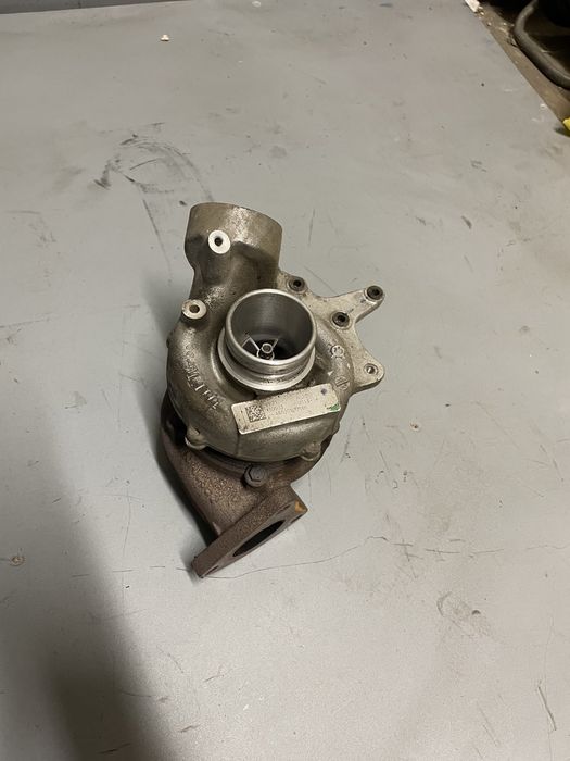 Turbo Turbosprężarka 2.2 CDI Vito Viano 639