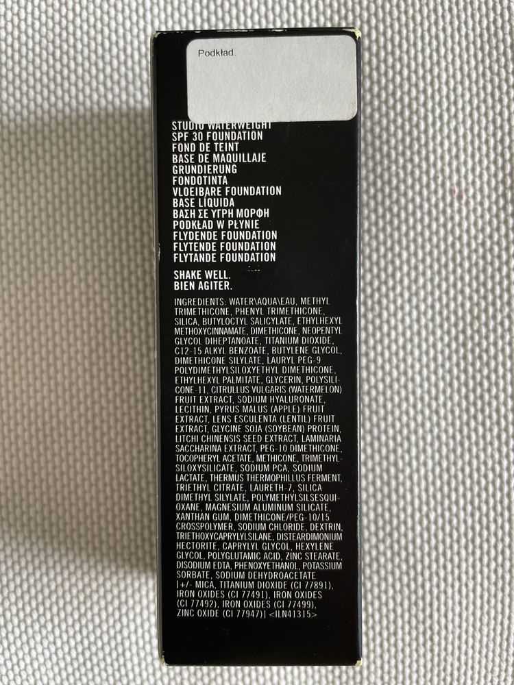 NOWY MAC Studio Waterweight SPF 30 Foundation nr NC 30 - podkład