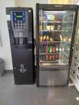 Vending máquinas combinadas