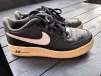 Buty NIKE AIR force r. 36,5 23,5cm