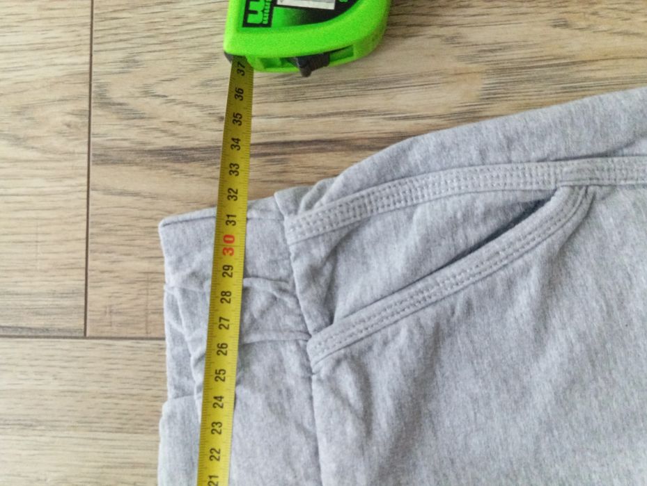 Spodenki szare 4F 164