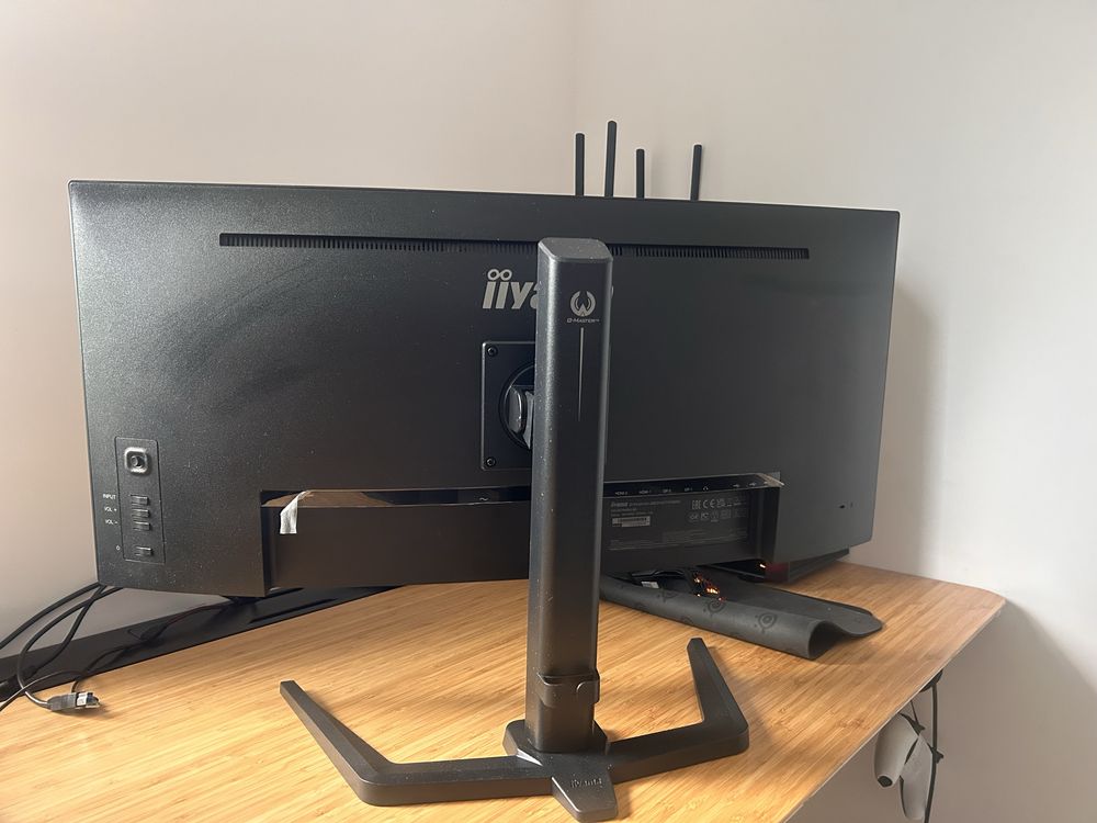 Monitor IIyama 34  cale