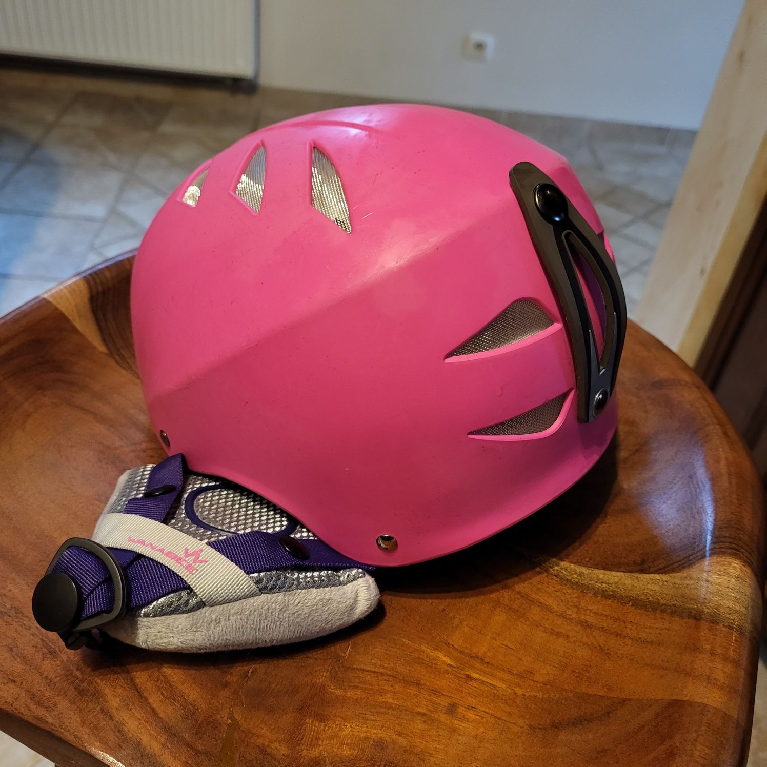 Kask narciarski jak nowy Wanabee 51-54