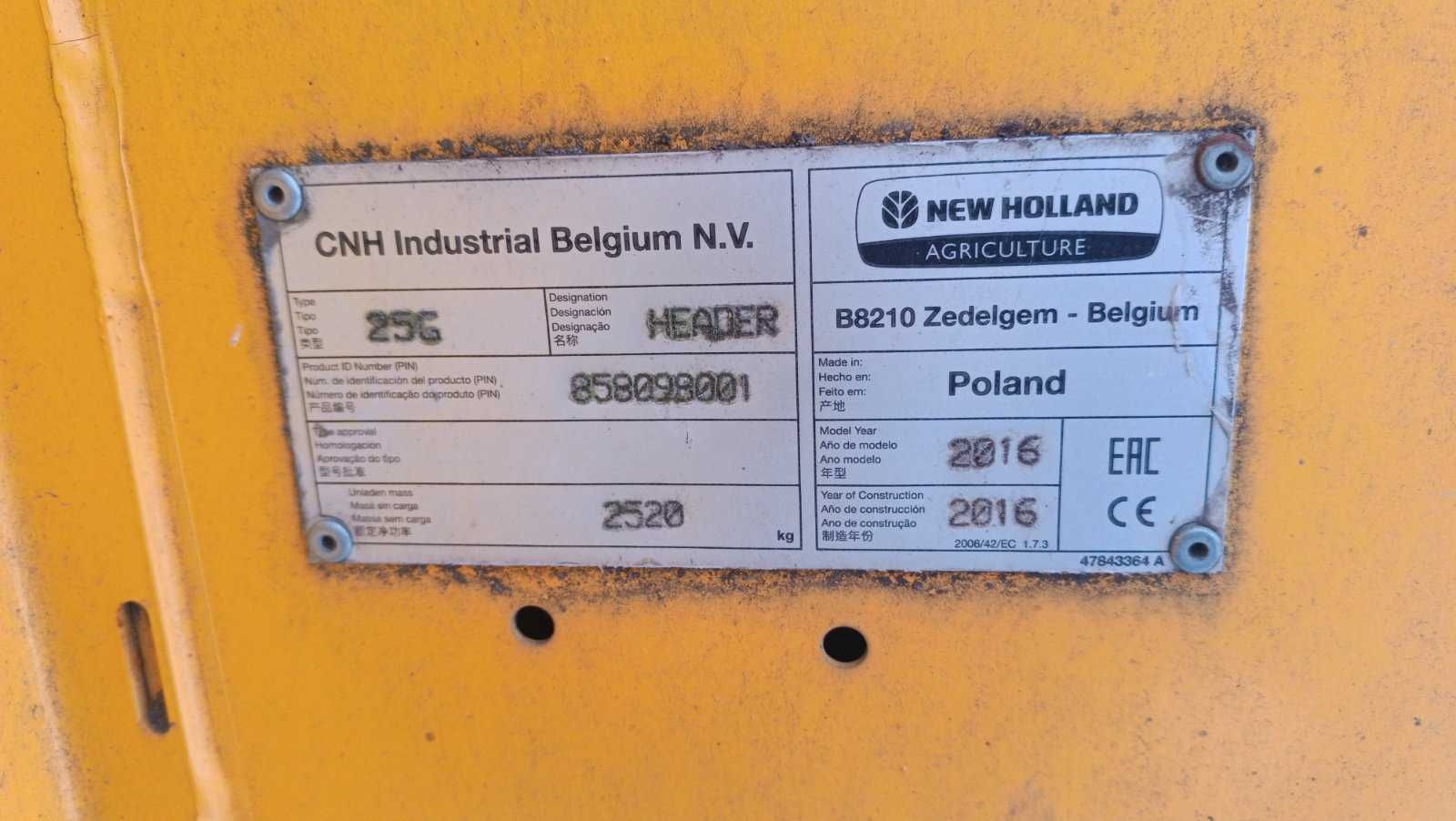 Комбайн New Holland CX6090 2015 рік з жниваркою