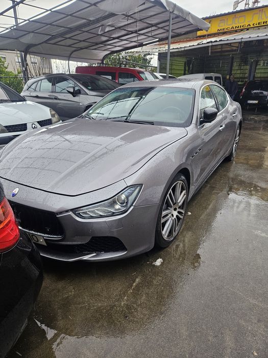 maserati ghibli 3.0 bi turbo  410 cavalos