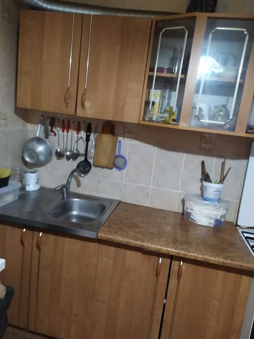 2к, центр, цікава і амбітна квартира по хорошій ціні