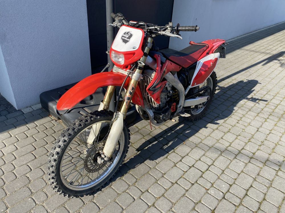 Motocykl Honda CRF 450