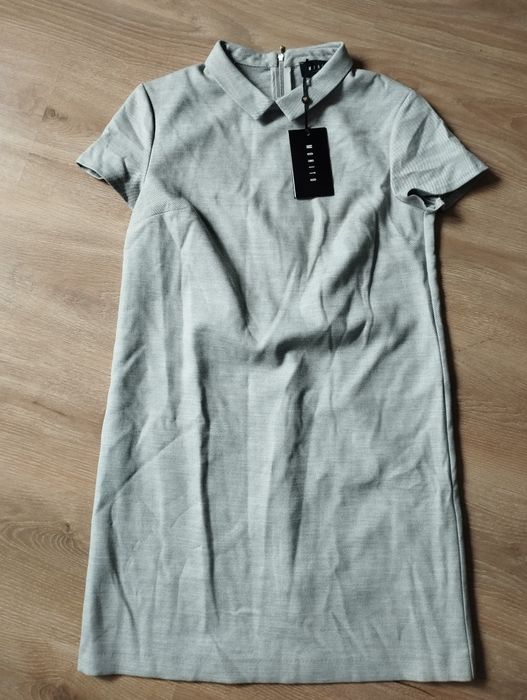 Klasyczna elegancka sukienka