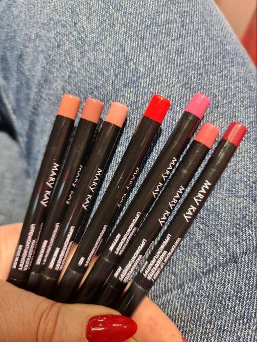 Wodoodporna Konturówka do Ust Mauve Nude (Matujący) Mary Kay