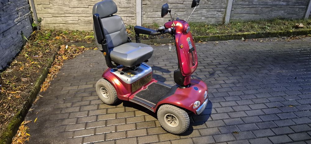 Skuter wózekt   baterie super stan