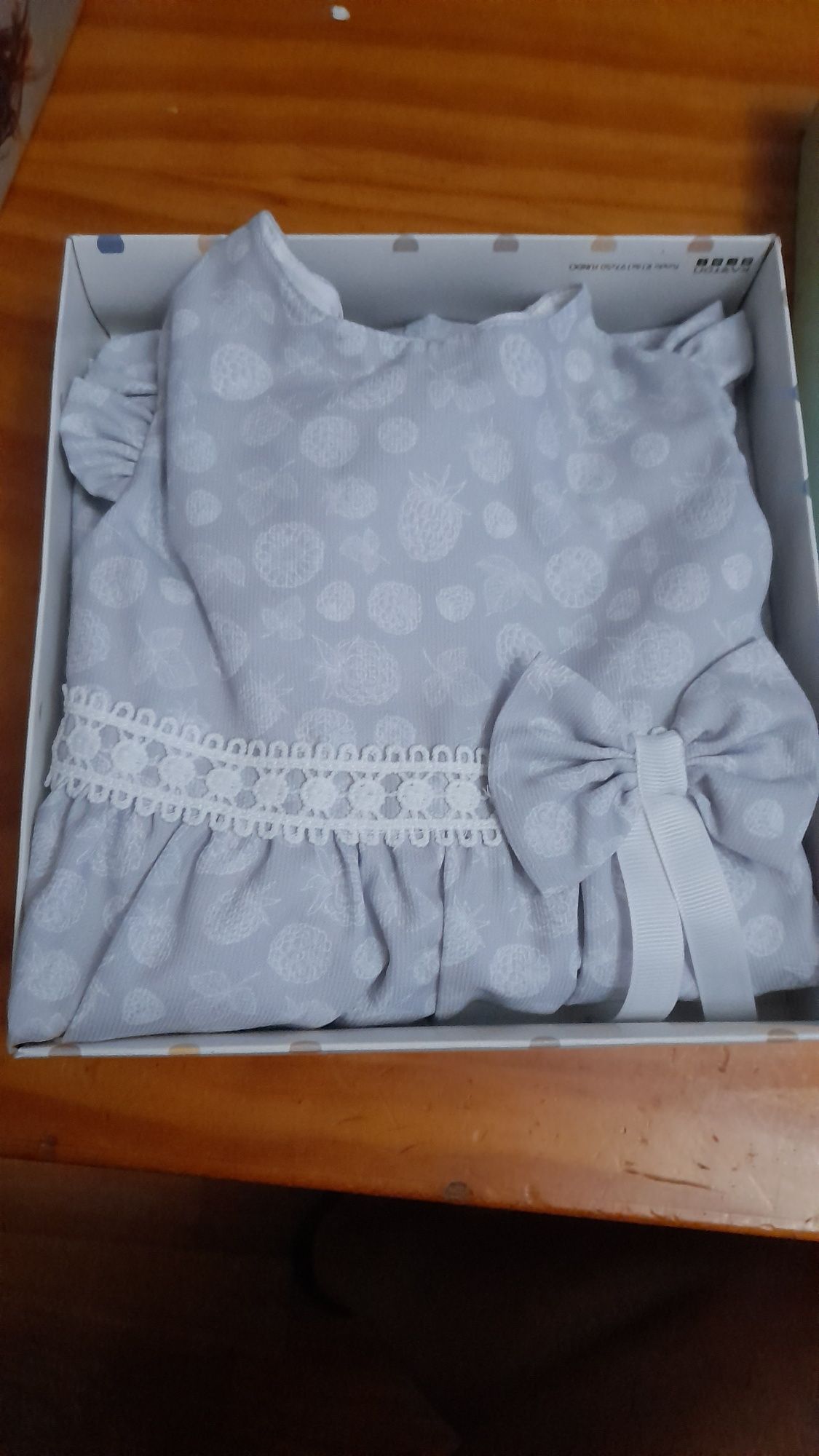 Vestido de menina novo 3/6meses